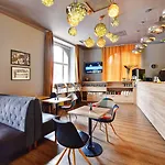 Davinci Hotel