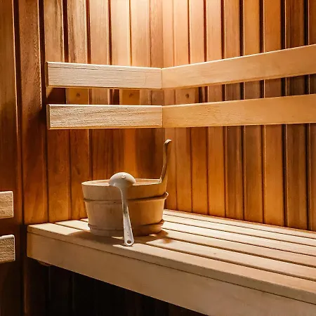 Davinci Hotel 4*