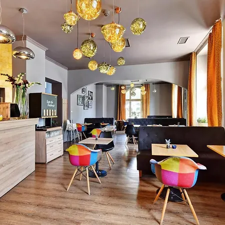 Davinci Hotel