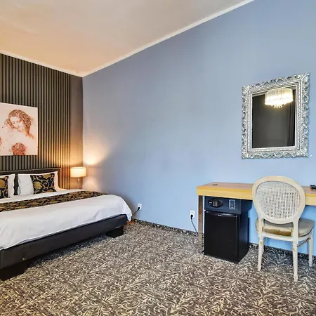 Отель Davinci 4*