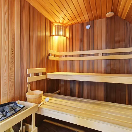 Davinci Hotel 4*
